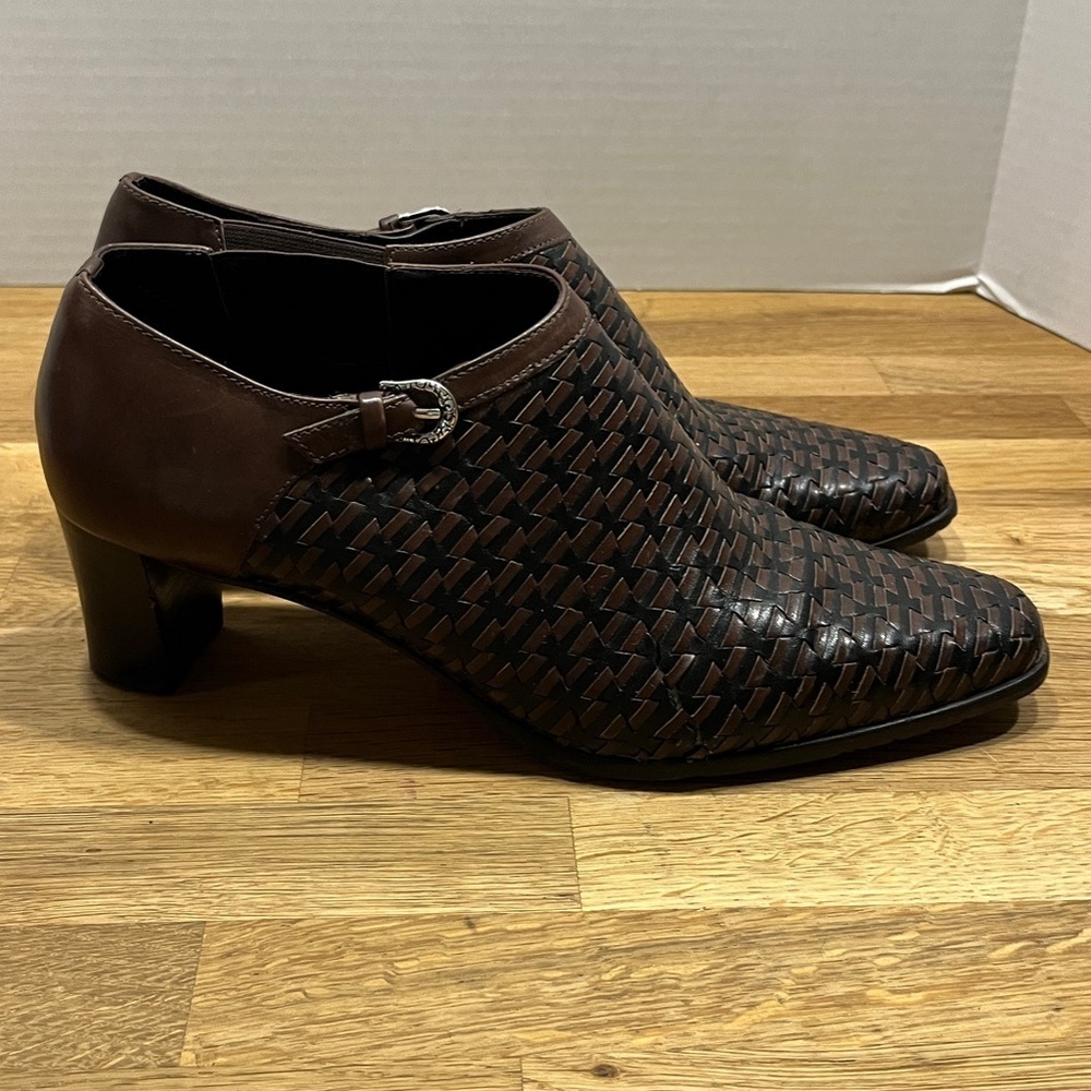 Brighton “Turner” Dark Brown & Black Woven Leather Ankle Booties Women’s Sz 8.5M - Picture 5 of 16